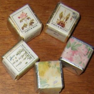 5 pc Assorted English Bath Cubes Water Softner